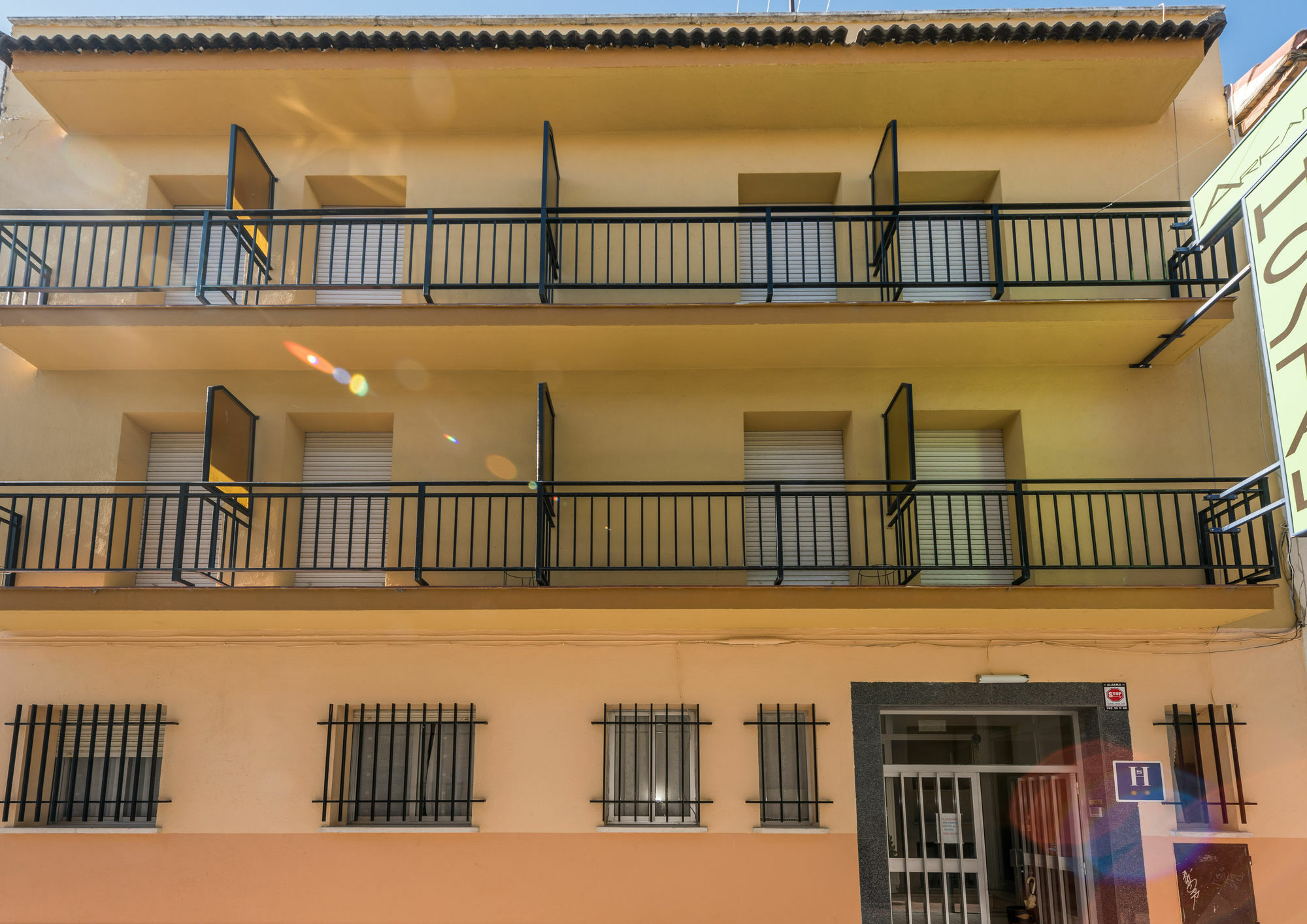 Hostal Arkanta Arganda Del Rey Exteriör bild
