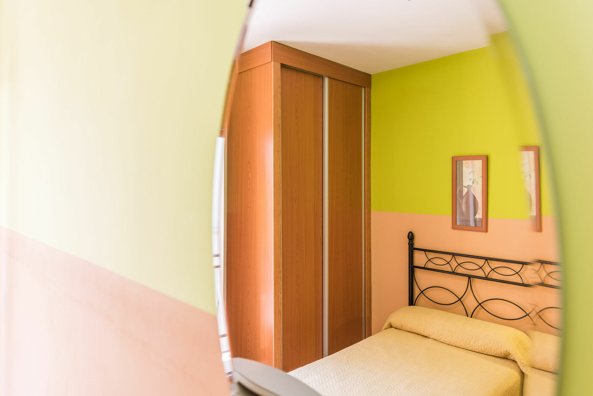 Hostal Arkanta Arganda Del Rey Exteriör bild